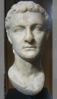 Gaius_Caligula_Head.jpg